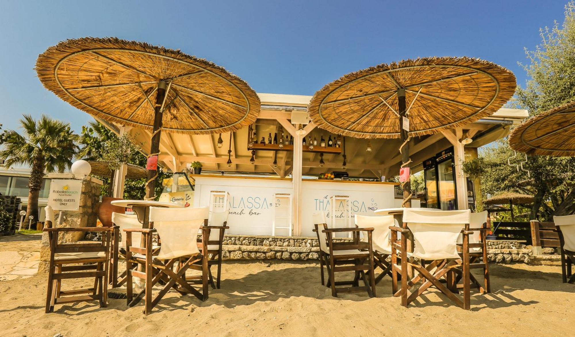 Robolla Beach Aparthotel Roda  Extérieur photo