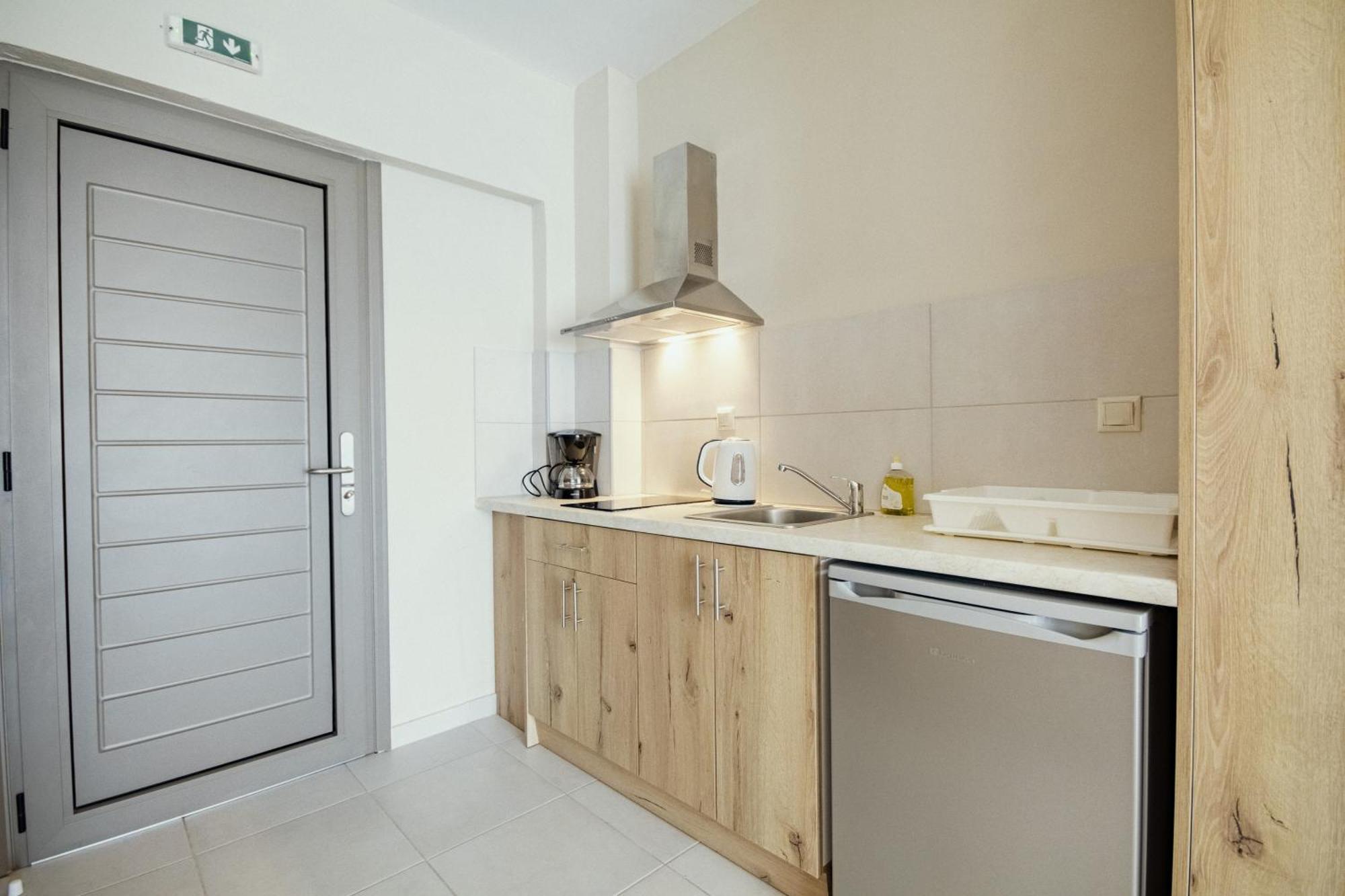 Robolla Beach Aparthotel Roda  Chambre photo